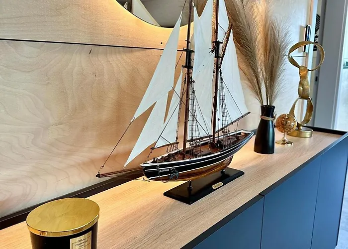 Houseboat With Touch Of Luxury * Μπρατισλάβα