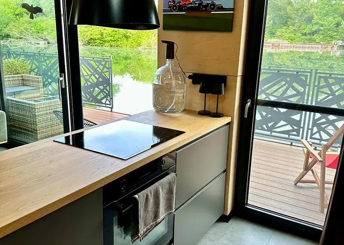 Σπίτι διακοπών Houseboat With Touch Of Luxury *